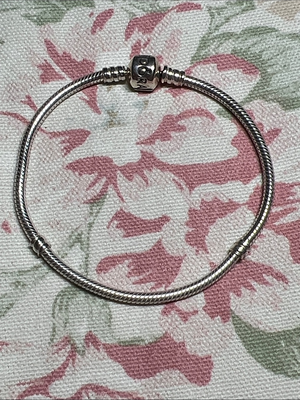 Pandora Moments Barrel Clasp Snake Chain Bracelet Sterling Silver 8”